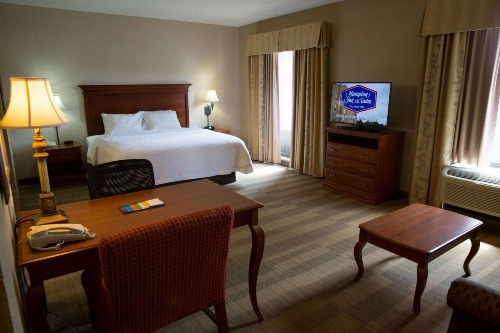 Hampton Inn By Hilton & Suites Grenada image 10
